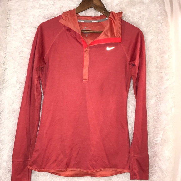 Nike Running Light long sleeve Hoodie - Picture 2 of 8